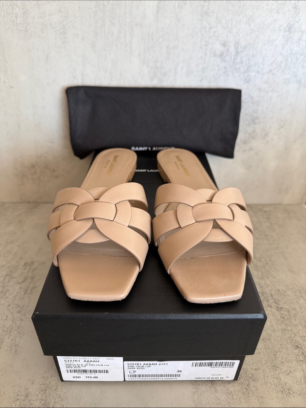 Saint Laurent Tribute Nude Leather Flat Slide Sandals Size 39 - Picture 4 of 5